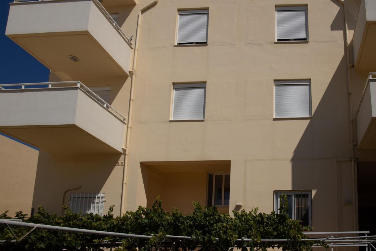 Seperi Deep Blue Apartment Rethymno  Ngoại thất bức ảnh